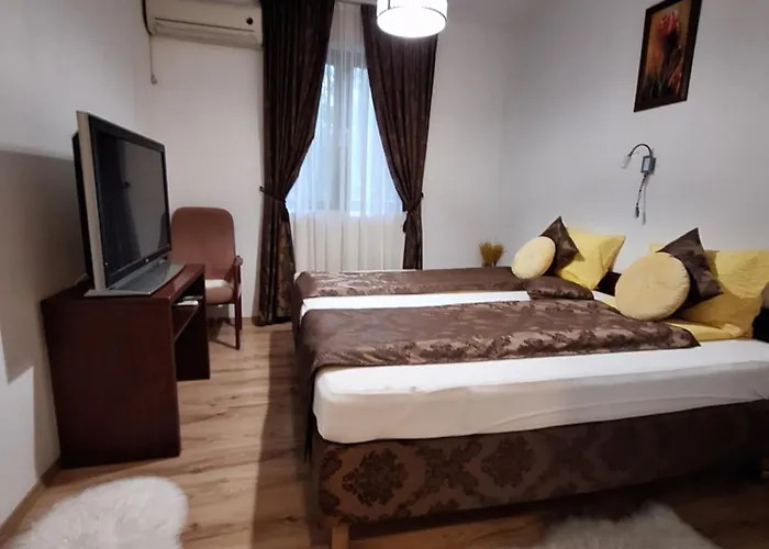 Bed & Breakfast Neon2 - Vendeghaz 3*